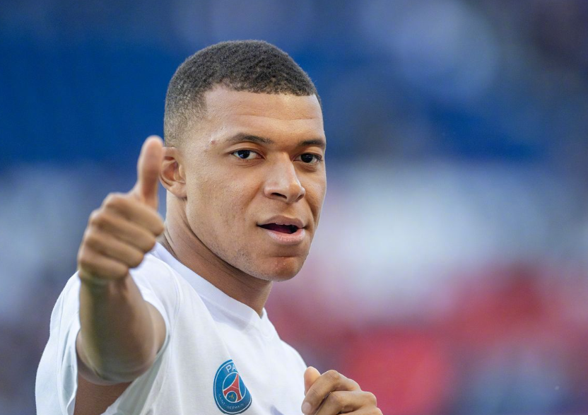 本泽马谈姆巴佩：皇马夺冠需团队协作