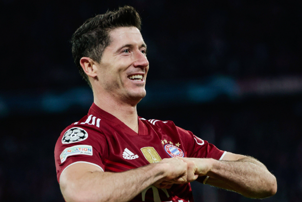 尤文图斯有意莱万，波兰老将谨慎权衡未来去向